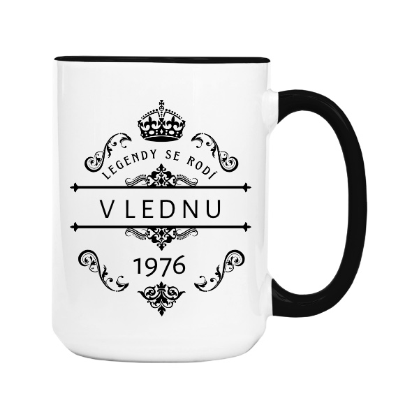 Hrnček veľký farebný s potlačou Legendy se rodí s upravitelným datem pro muže