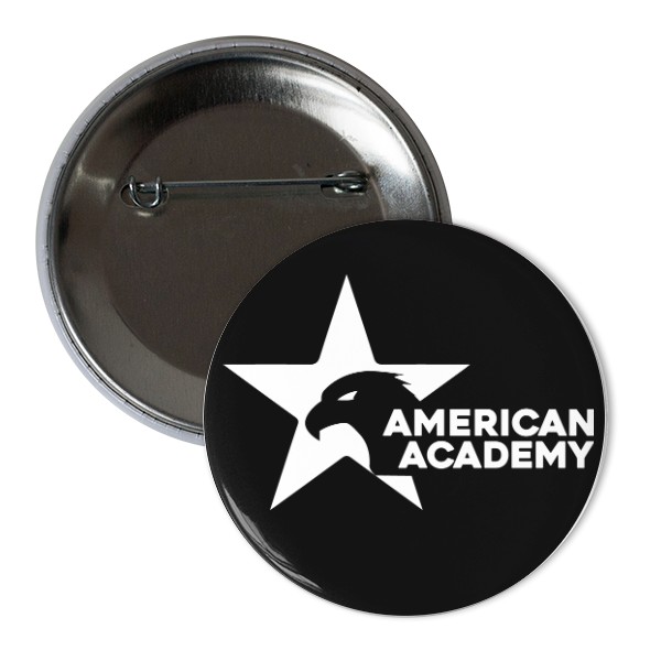 Placka s bílým logem