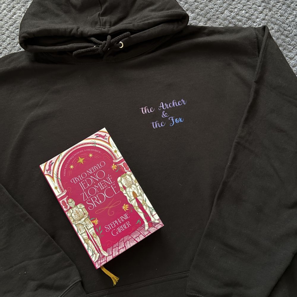 Hoodie Once upon a broken heart