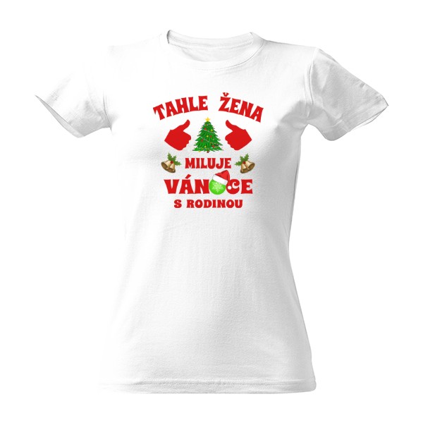 Tahle žena miluje Vánoce