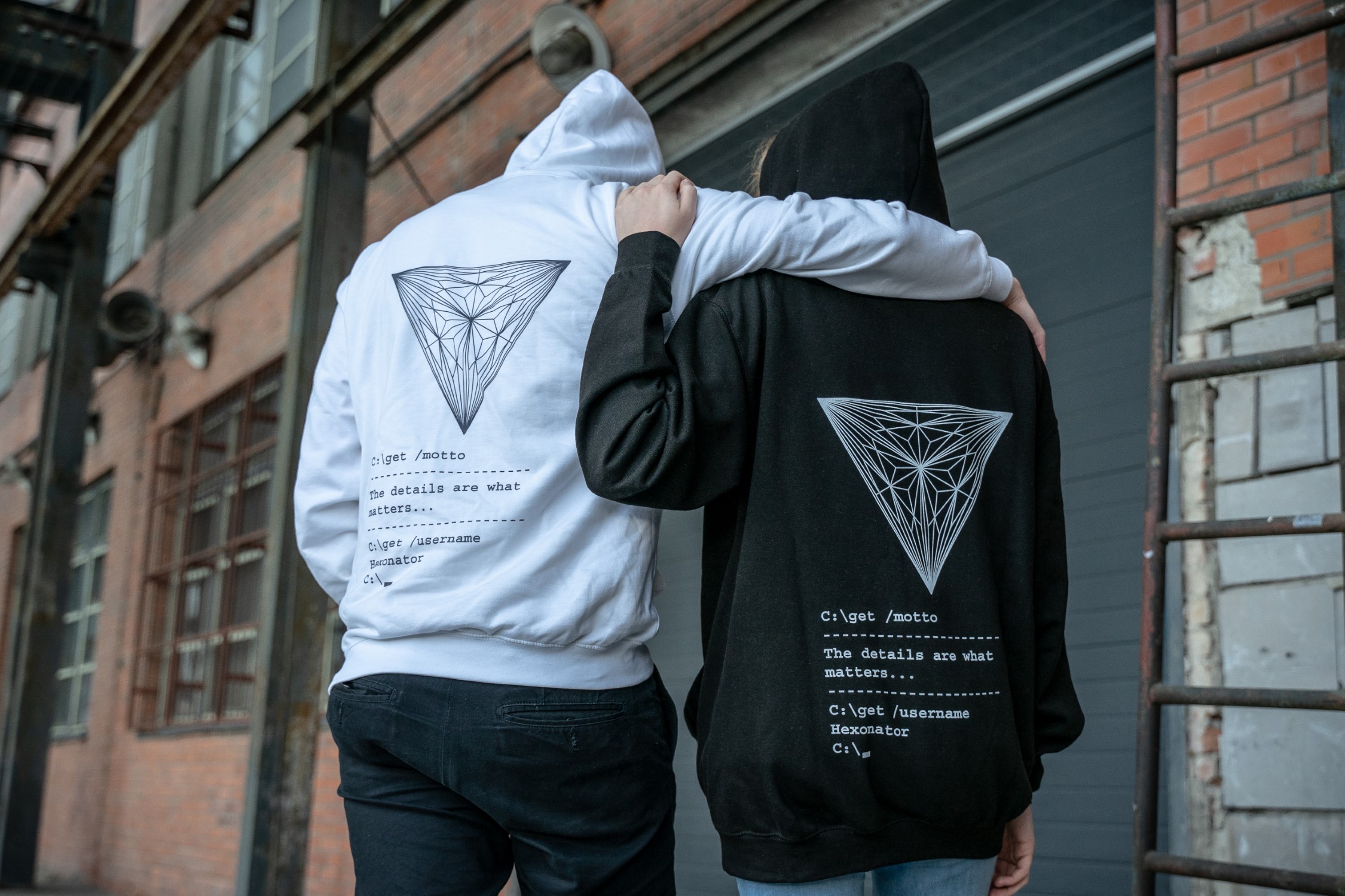 SIERRA_Safety-white_hoodie